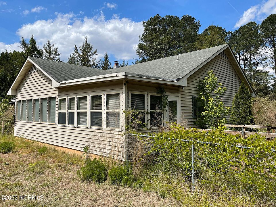 1st image of 4190 Aarons Way