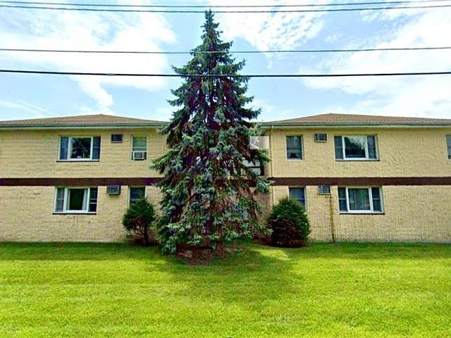 1st image of 285 Wawayanda Ave #15