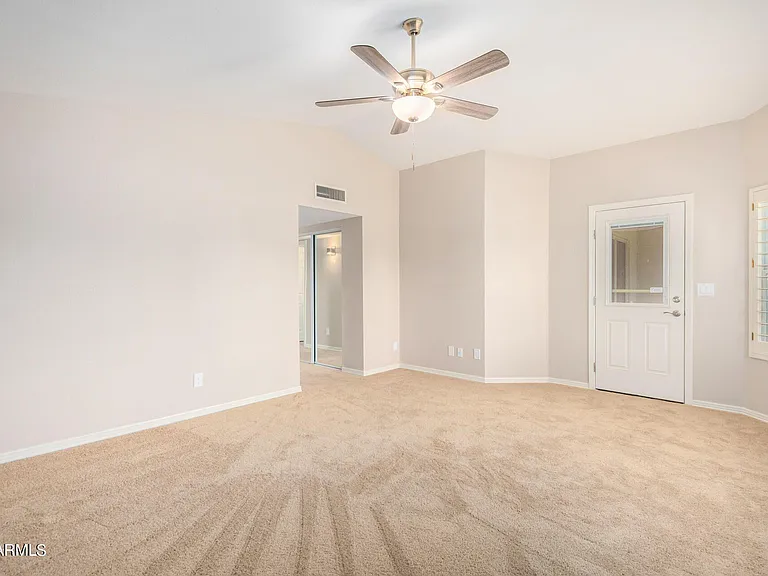 2322 S Rogers Cir #18 — Photo 16