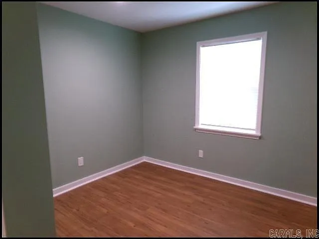 7910 Burnelle Dr — Photo 10
