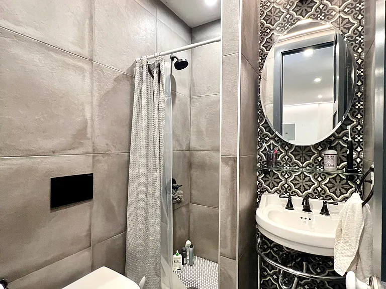 119 Kent Ave #3 — Photo 5