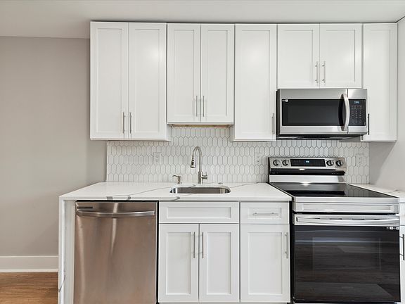 5th image of 1124 E Berks St #10975588