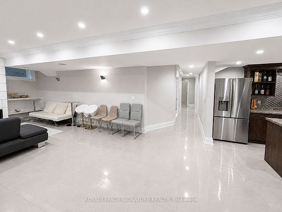 3rd image of 12 Terrace Ave