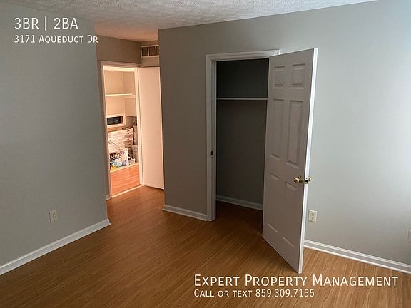 2nd image of 3171 Aqueduct Dr