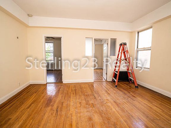 3rd image of 25-29 45th St #2F