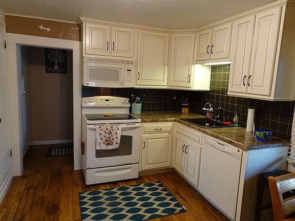 4th image of 518 N Monticello St