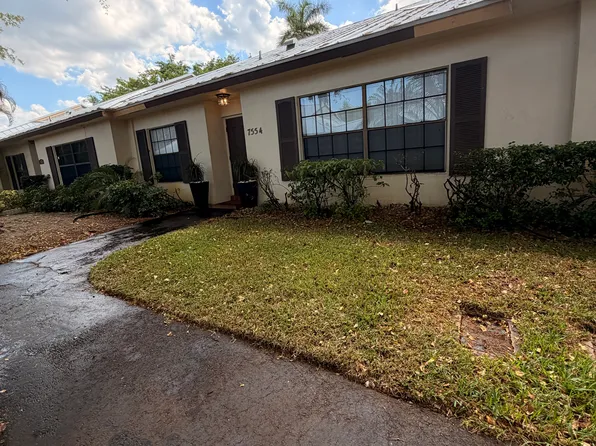 7554 Nova Dr #28, Davie, FL 33317