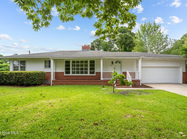 3941 Halifax Road, Wilmington, NC 28403