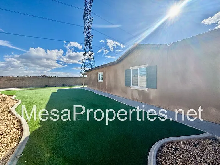 5229 Jarvis Ln — Photo 27