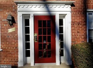 1924 N Rhodes St APT 87, Arlington, VA 22201