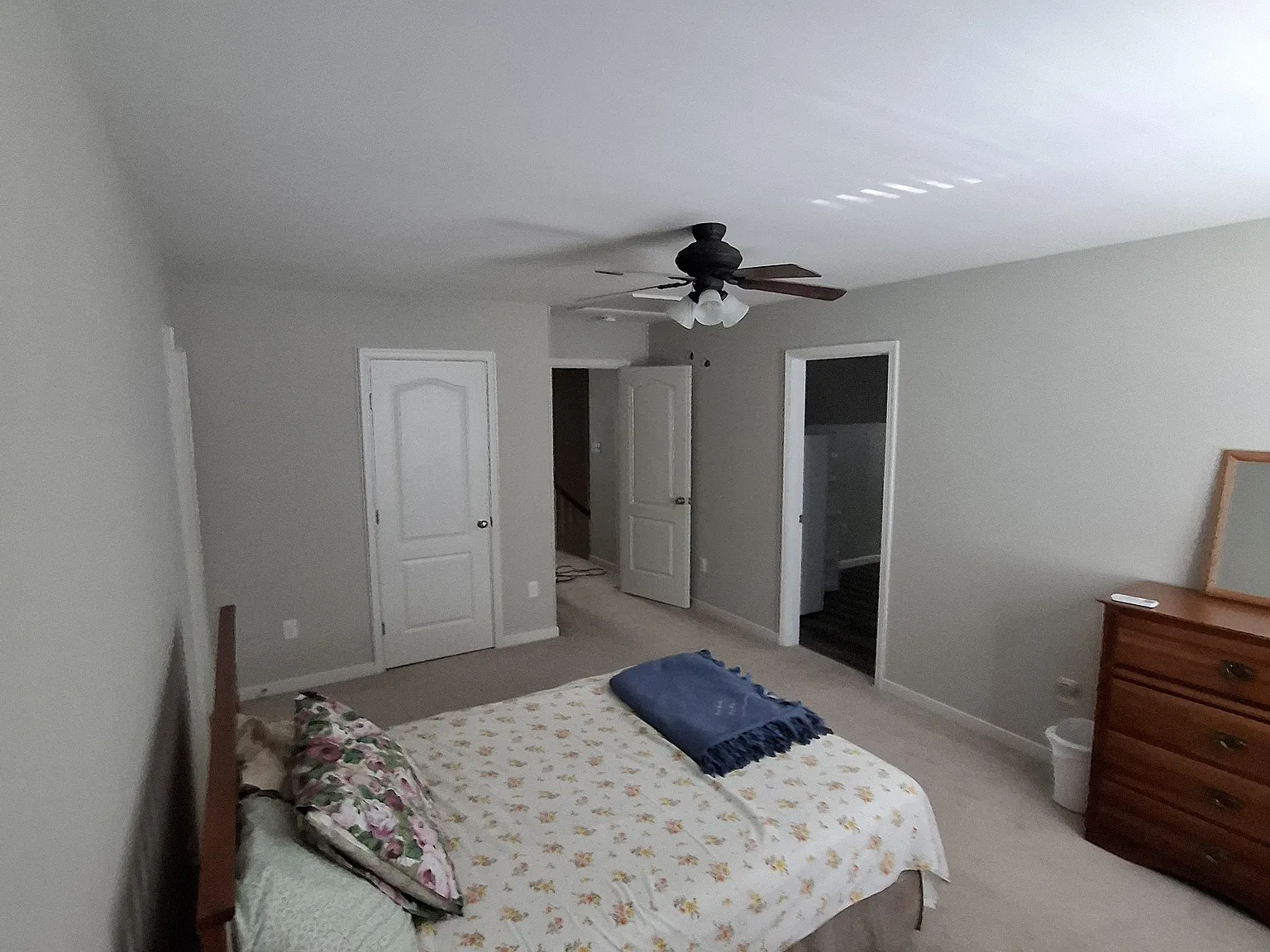 2 bed, 2390 sqft, $1,250 — Photo 4