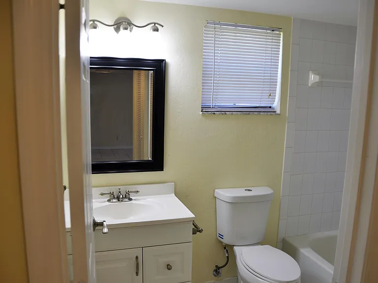 320 Norwood Ter #113 — Photo 28