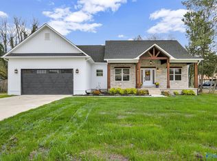 707 Guntersville Rd, Arab, AL 35016