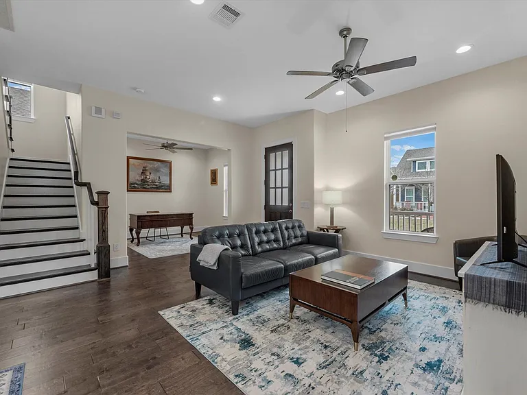 55 Red Harper Dr — Photo 3