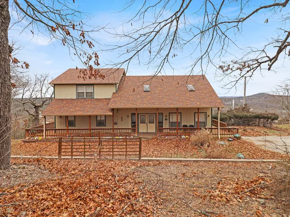 1052 Broken Arrow Estates Road, Lampe, MO 65681