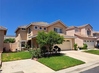 2059 Greenwood Ln, Pomona, CA 91766