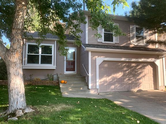 2nd image of 2121 Dogwood Cir