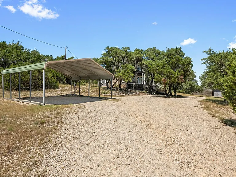 650 Springlake Dr — Photo 30