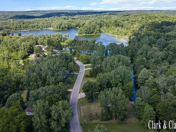 3rd image of 8709 Cory Dr