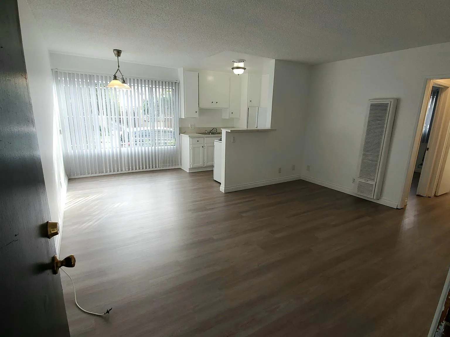 1 bed, 675 sqft, $1,700 — Photo 2