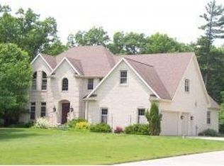 4386 Rockledge Ct, De Pere, WI 54115