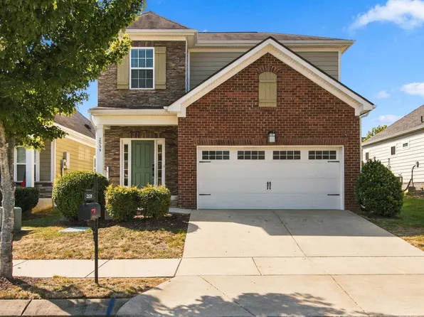 2539 Walpole Ln, Columbia, TN 38401