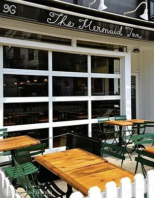 Rented by Douglas Elliman | media 6