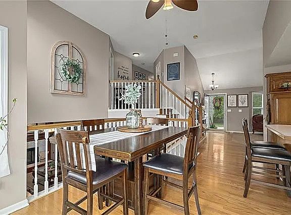 4th image of 15942 S Sunset St