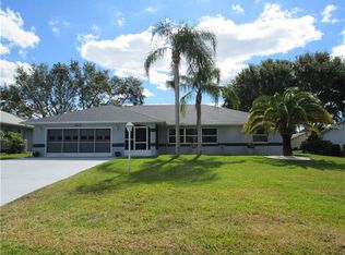 26930 Racquet Cir, Leesburg, FL 34748