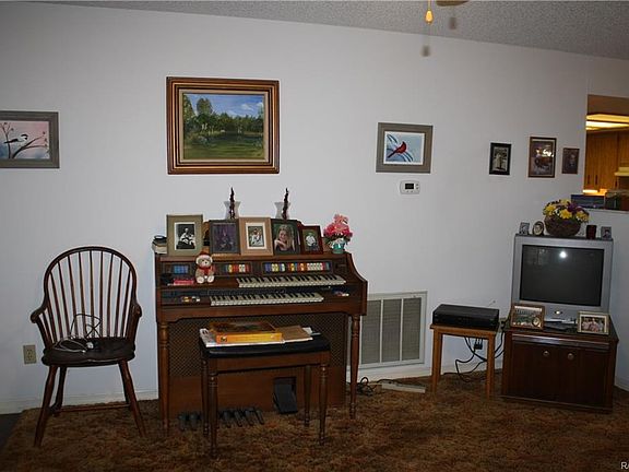 5th image of 7222 E Azalea Dr
