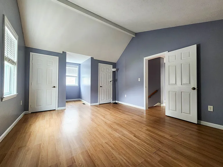 67 Burgundy Dr — Photo 11