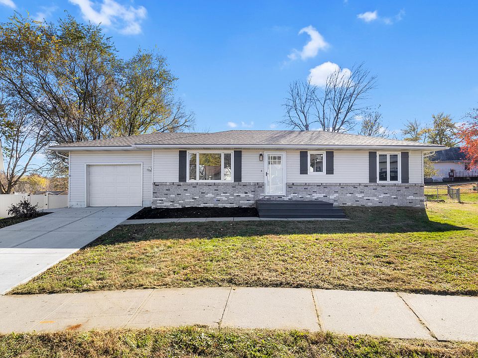 1st image of 113 Shamrock Cir