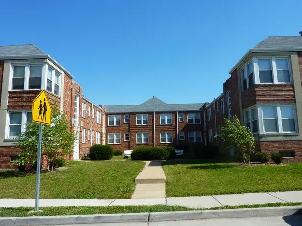 1224 Bellevue Ave, Saint Louis, MO 63117