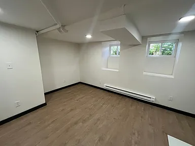 1183 Broad St #B2 — photo 4 of 5