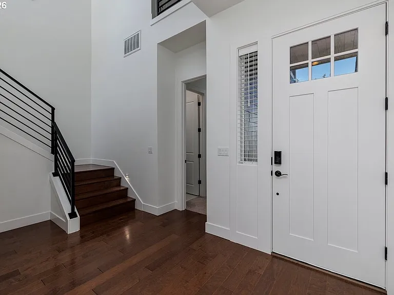 2751 Dahlia Dr — Photo 5