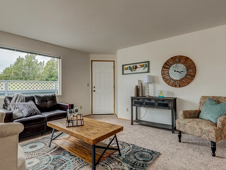 730 SE 8th Ave #D101 — Photo 6