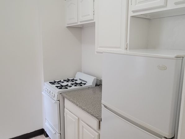 630 Jones St #10