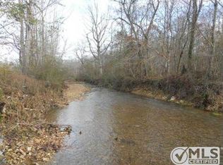 2552 Bold Springs Rd, Mc Ewen, TN 37101