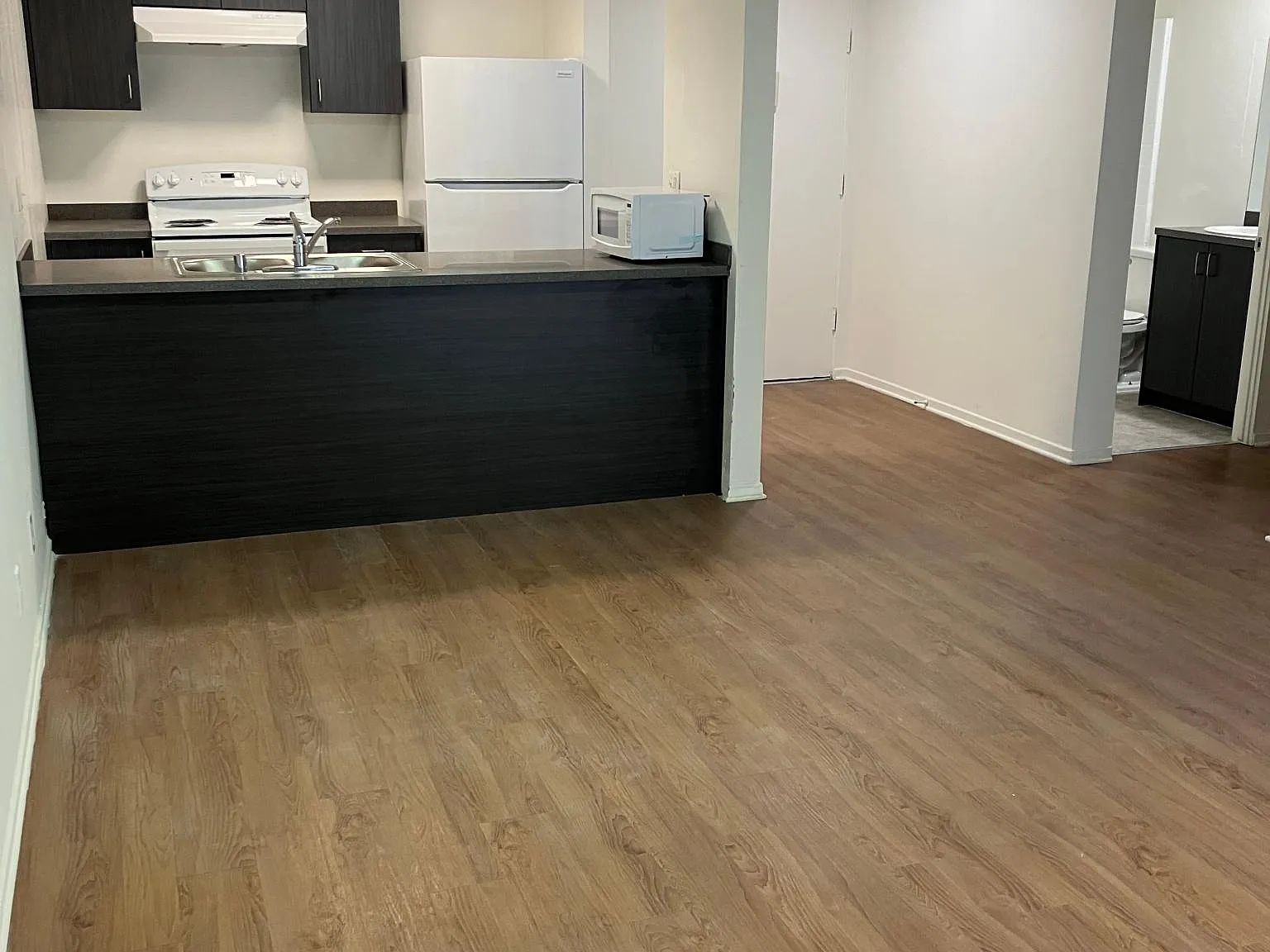 Mardette Apartments — Photo 4