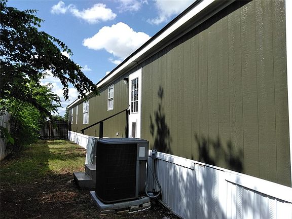 3rd image of 3220 Cantabrian Dr
