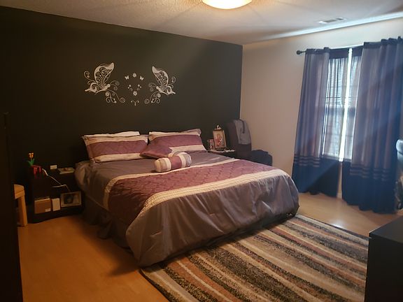4th image of 126 McKenna Cir