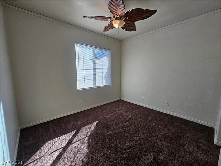 10134 Reflection Brook Ave — Photo 9