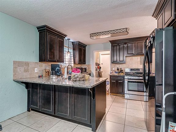 3rd image of 9700 Beth Dr