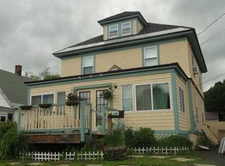 110 S Main St, Newport, NH 03773