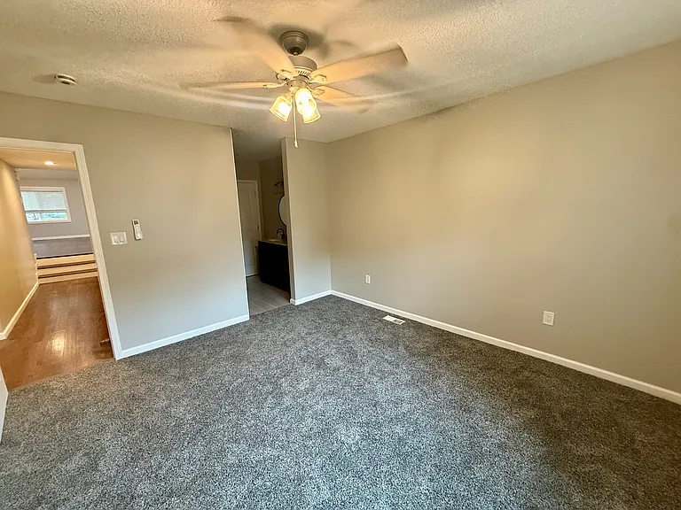 5730 Woodson Rd — Photo 9