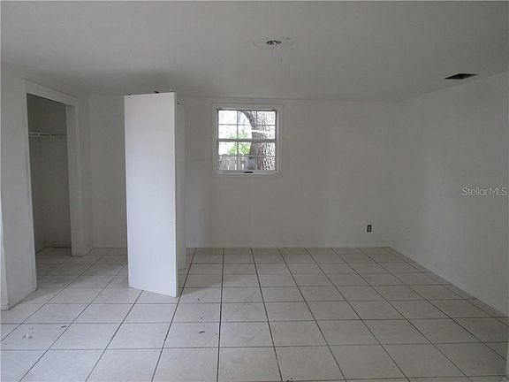 5th image of 9301 N 16th St #A