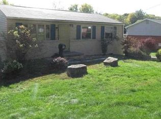 208 Braddock Road Ave, Mount pleasant, PA 15666