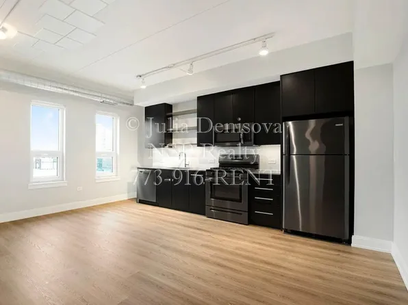 937 Belmont #604, Chicago, IL 60613