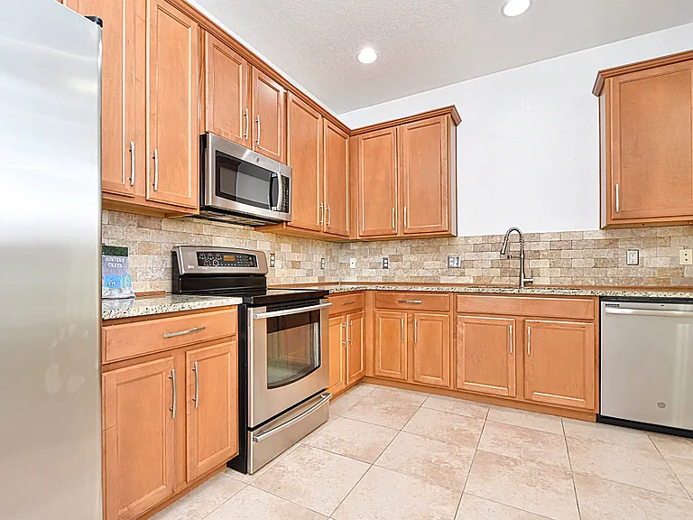 4108 Hunters Park Ln — Photo 5