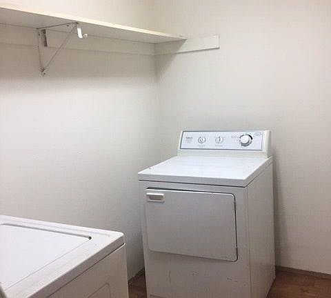 4th image of 5040 S 58th St APT A
